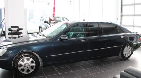 Prezidentin zirehli limuzini satışa çıxarıldı - FOTO