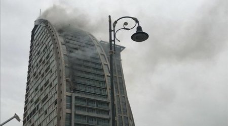 Bakıda “Trump Tower” yanır - FOTO + VİDEO