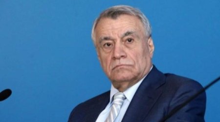 Mərhum nazirin villası sökülür - FOTOLAR