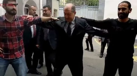 Sarkisyan Azərbaycan mahnısına oynadı – VİDEO