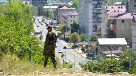 Suriya separatçıların “müstəqilliyini” tanıdı