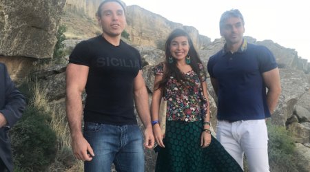 Leyla Əliyeva bibisi oğulları ilə Qobustanda - FOTO