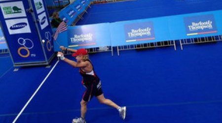 Чемпионка мира по триатлону скончалась в результате падения с велосипеда