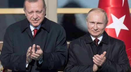 Ərdoğan özünü və Putini təriflədi