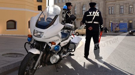DYP ilə sürücü arasında film kimi olay: Arxasınca düşən polisləri belə aldatdı (VİDEO)