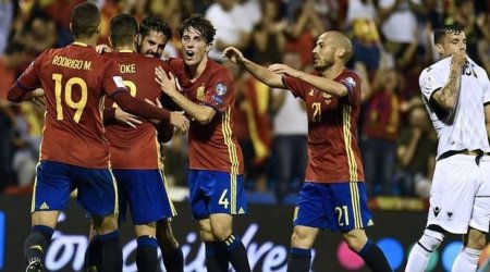 İspaniya millisi Rusiya ilə matçda uğursuzluğa son qoymağa çalışacaq