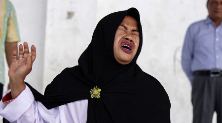 Fahişəliklə günahlandırılan qadınların şallaqlanma mərasimi –  FOTOLA+VIDEO