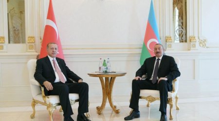 Azərbaycan və Türkiyə prezidentlərinin təkbətək görüşü olub