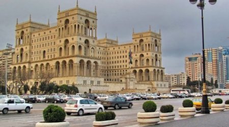 Bu nazirlikdə iki idarə rəisi işdən azad edilib