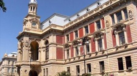 Bakı merinin səlahiyyətlərini kim icra edir?