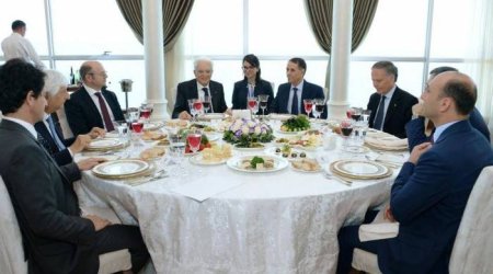 Novruz Məmmədov Mattarella ilə birgə nahar edib