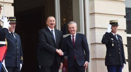 Prezident Fransua de Rüji ilə görüşüb