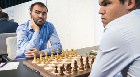Maqnus Karlsen “Şah”a uduzmasından danışdı