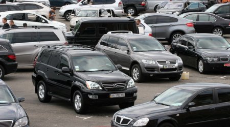 Avtomobillərin qiyməti ucuzlaşdı