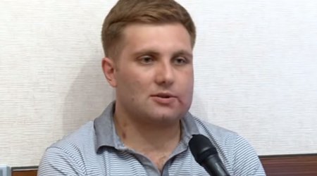 Azərbaycanda şagird müəllimini bıçaqladı - VIDEO