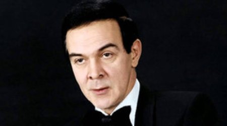 Сегодня Муслиму Магомаеву исполнилось бы 76 лет
