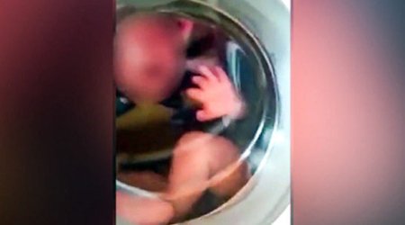 Dayədən inanılmaz VƏHŞİLİK - Uşağı paltaryuyan maşına atıb... - VİDEO