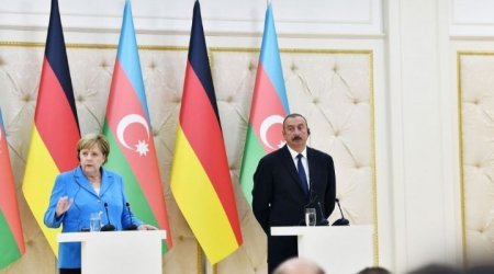 Azərbaycan Prezidenti: “Bu, tarixi bir səfərdir”