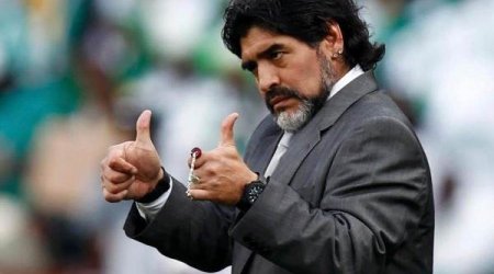 Maradona haqqında serial çəkilir