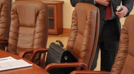 Azərbaycanda vəkilə yüksək VƏZİFƏ VERİLDİ