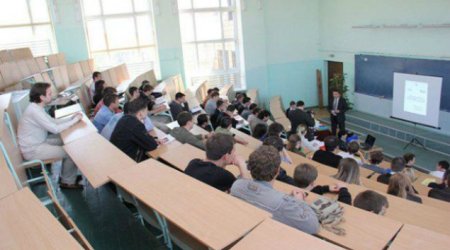 Bu müəllimlərin maaşı artırıldı