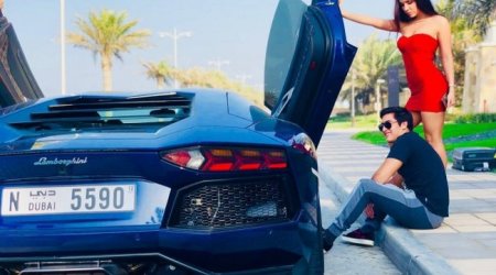 Milyarder oğlunun avtomobili 