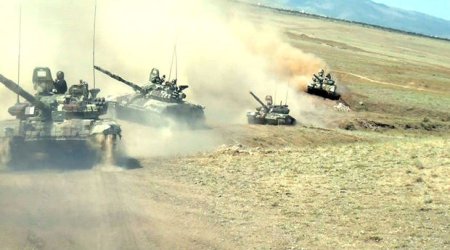 Azərbaycan ordusu düşməni qorxuya saldı - FOTO+VİDEO