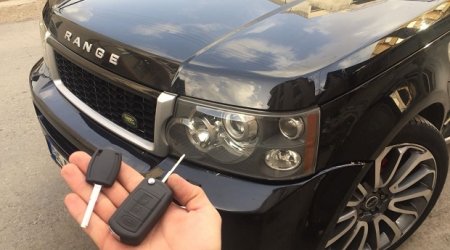 Bakıda qadın ərinin pulu ilə sevgilisinə “Range Rover” aldı