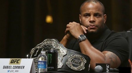 MMA çempionu: Floyd Həbibi döyəcək