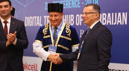 Bakcell Rəqəmsal Ticarət Qovşağının beynəlxalq konfransında dünyada ilk dəfə olaraq mobil rezidentlik təqdim edib