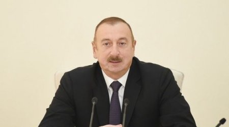 İlham Əliyev: Bizim dilimizə lüzumsuz xarici kəlmələr lazım deyil