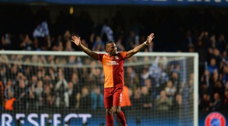 Droqba karyerasını başa vurdu