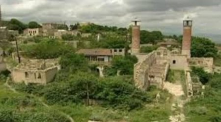 Ermənistan Suriya ermənilərini işğal edilmiş ərazilərə köçürür - Bakıdan sərt reaksiya