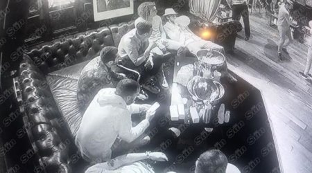 “Arsenal” futbolçularının “kef məclisi”: Araq və şənləndirici qaz - VİDEO