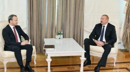 Президент Алиев принял главу FIDE