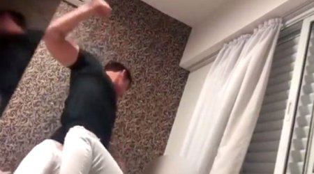 Pilot vəkil sevgilisini hədiyyəyə görə döydü — FOTOLAR