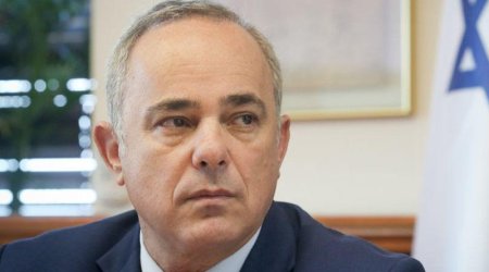 İsrailli nazir 7 ildən sonra Misirə səfər edib