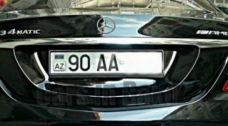 Ilham Aliyev takes away luxury cars from officials