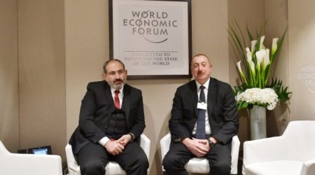 İlham Əliyev və Nikol Paşinyan Qarabağı müzakirə etdilər