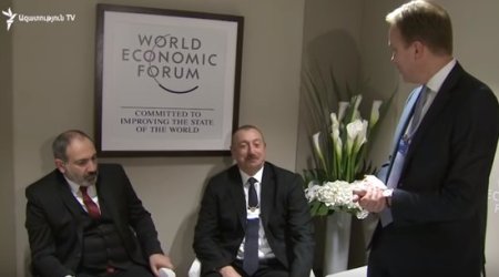 Əliyevlə Paşinyan arasındakı qeyri-rəsmi görüşün VİDEOSU