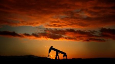 Azerbaijani oil surges by almost $1