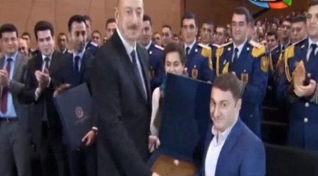 Жест Ильхама Алиева вызвал бурные овации - ВИДЕО