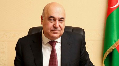 Çingiz Abdullayev Sobçakın anasını sərt tənqid etdi