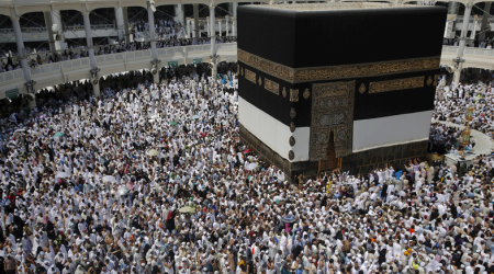 Azərbaycanın məşhur və milyonçu “hacıları” – Onların arasında deputat da var, icra başçısı da...