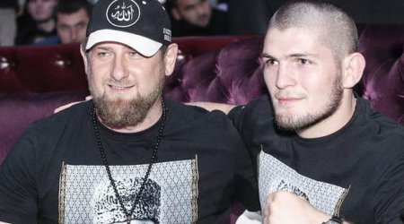 Kadırov Nurməhəmmədovun atasına bahalı maşın bağışladı - FOTO