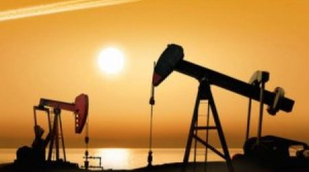 Azerbaijani oil price falls by 2%
