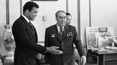 Sülhpərvərliyinə görə titulları əlindən alınan, sonra böyük hörmət qoyulan boksçu... – Məhəmməd Əlinin həyat yolu