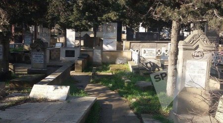 Yasamal qəbiristanlığında ağılları qarışdıran şəkil tapıldı - FOTO