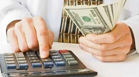 Ekspert problemli kreditlərin həlli yolunu açıqladı