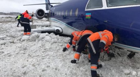 Bakı təyyarəsi Moskvada qəzaya düşdü - Heyət üzvləri və sərnişinlər... - FOTO